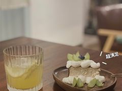 -Double cafe