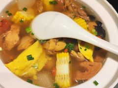 -江城小馆陕南妈妈菜·全球旅行餐厅(钟楼店)