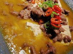 -有红鸡毛店·川菜(建设路店)