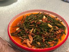 大盘肥肠鸡-易老头三样菜(南滨路总店)
