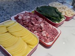 -欧提汗·新疆餐厅·清真(银都路店)