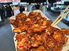 -建设三路(地铁站)