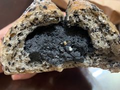 黑芝麻炸弹-熊叔熊婶面包房(团结湖店)