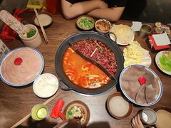 -萍姐火锅·公路夜市(武汉首店)