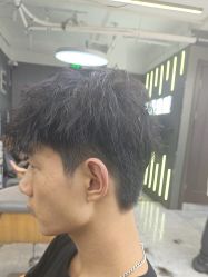 -藤野造型烫发染发