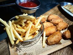 蒜香鸡翅（配薯条）-叶派龙虾•招牌香辣蟹·海鲜(中海国际店)