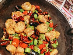 鹅卵石爆肥肠-老板恋上鱼(恒隆广场店)