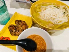 -谭仔米线(皇庭广场店)