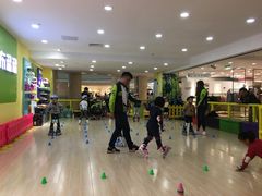 -阿布溜溜(同曦假日百货店)