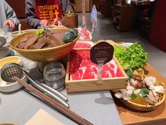 -巴奴毛肚火锅(新街口金鹰店)