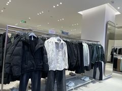 -URBAN REVIVO(西安Momopark店)