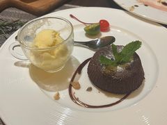 熔岩巧克力蛋糕-明星酒店•FORNETTO佛纳朵意餐厅•披萨•意面(湘隆时代广场店)