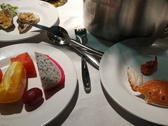 -领鲜活海鲜榴莲自助火锅(东门店)