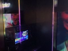 -温莎KTV(珠江路店)