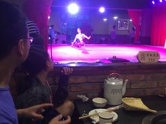 -关东情主题文化演艺餐厅
