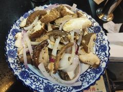 -牛味道炭火烤肉(湖前总店)