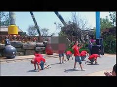 -七彩云南欢乐世界