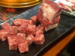 -肉甲韩国木炭烤肉(新壹街1店)