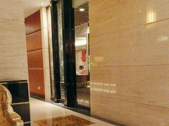 -东方滨江大酒店·滨江厅
