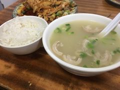 肥肠豆汤-温记府廟豆汤饭·始于1955年(海椒店)