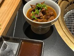 -山川小町·极番烧肉(新地假日广场店)
