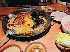 -周小明火锅(黑金冠社区店)