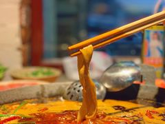 -四小区火锅·巷子里的重庆火锅(花照壁店)