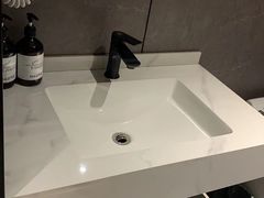 -全悦酒店(广州天河林和西地铁站店)