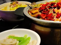 -辣尚瘾·烤鱼·新川菜(牡丹园直营店)