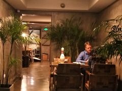 大堂-HIGH FIVE哈福手工汉堡(桂林路店)