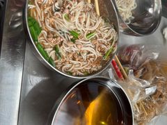 小碗瘦肉-正宗杨记普洱酸醋米线(总店)