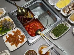 -海底捞火锅(新松江路店)