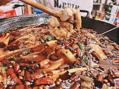 -鸿顺老铁锅美蛙鱼府(解放碑店)