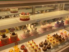 -好利来(高新枫叶广场店)