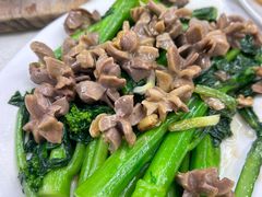 菜心炒鸡杂-醉贤居