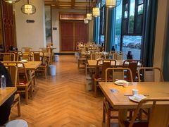 -红果树(江光店)