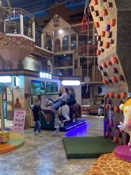 -卡通尼·Safari非洲探索乐园·生日会(金桥国际商业广场店)