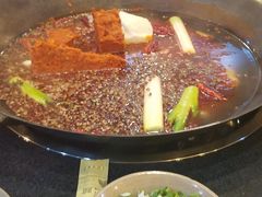 -星鸿社重庆老火锅(燃灯寺分店)