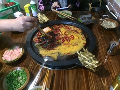 -黄潇洒老火锅(九眼桥宏济巷店)