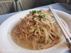 -吴越荣记·苏州菜·松鼠桂鱼(斜塘老街店)