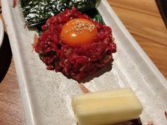 生拌牛肉-炼火烤肉店