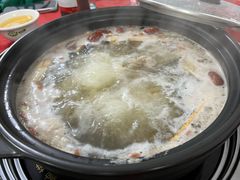 滋补汤底-花苑美食横琴生蚝火锅(拱北粤华路店)