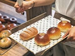 -沁屋面包店(人民东路店)