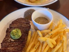 -羽深肉铺 Steak & Wine
