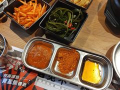 -青瓦炭韩潮烤肉(花园道店)