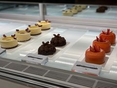 -潮一不贰·法式甜品·生日蛋糕·西式简餐(外滩店)