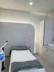 -VE专注问题肌·赛诺龙&科学美肤中心