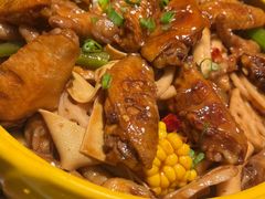 -多嘴肉蟹煲(万达店)