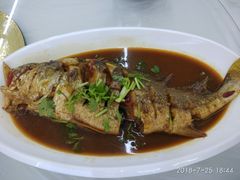 -日照大牌檔•小船海鲜(万平口店)