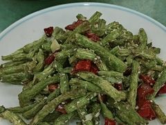 -鹤乡东北菜(崮山路店)